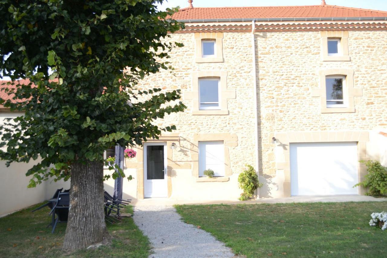Les Pins * Montchenu
