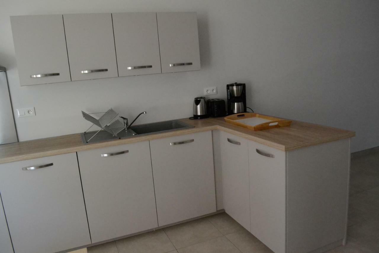 Les Pins Vakantiehuis Montchenu